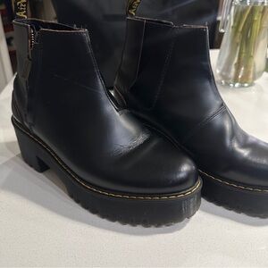 Dr. Marten Rometty Chelsea Boots - platform with zipper